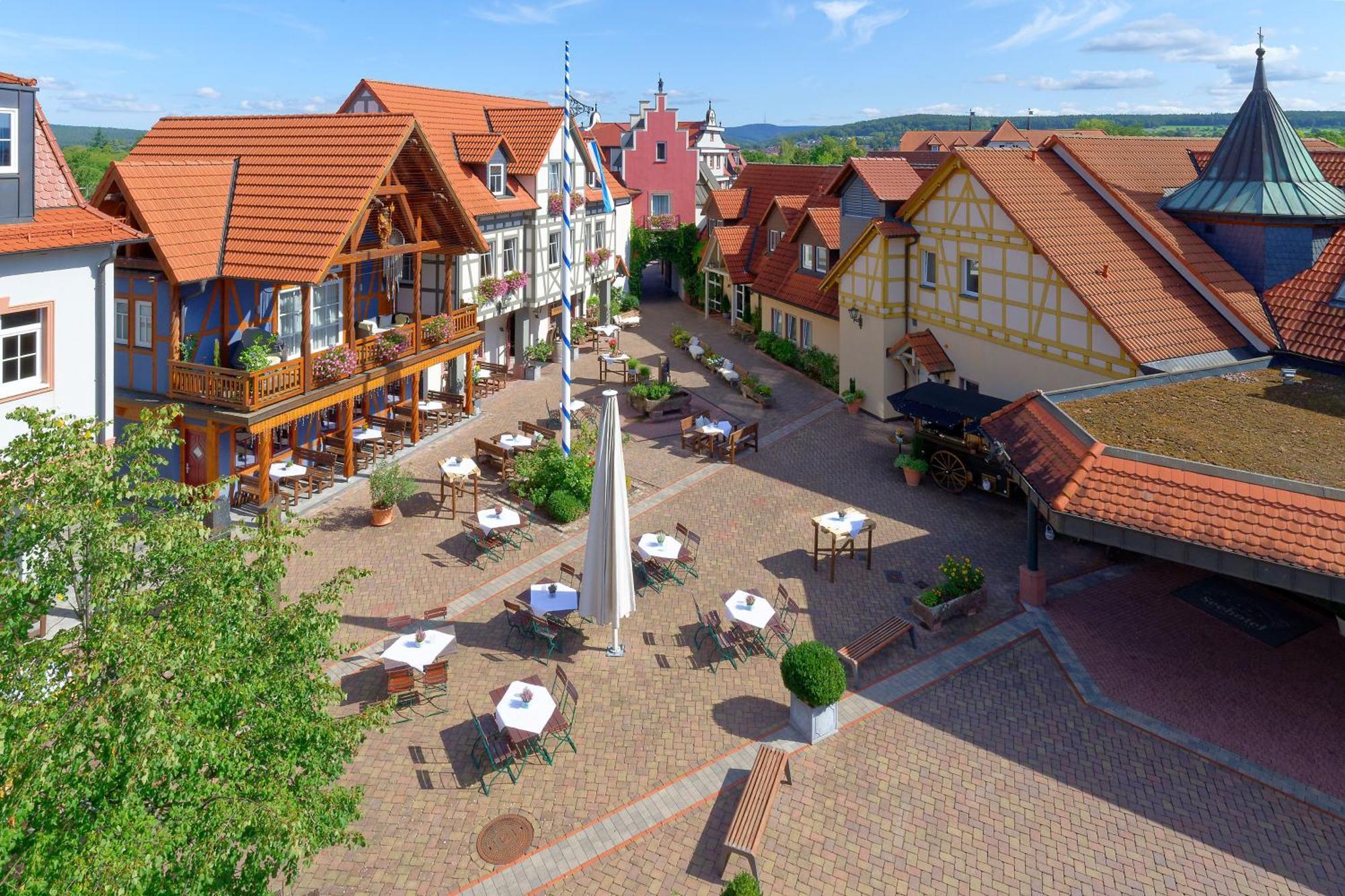 Seehotel Niedernberg - Das Dorf Am See Esterno foto