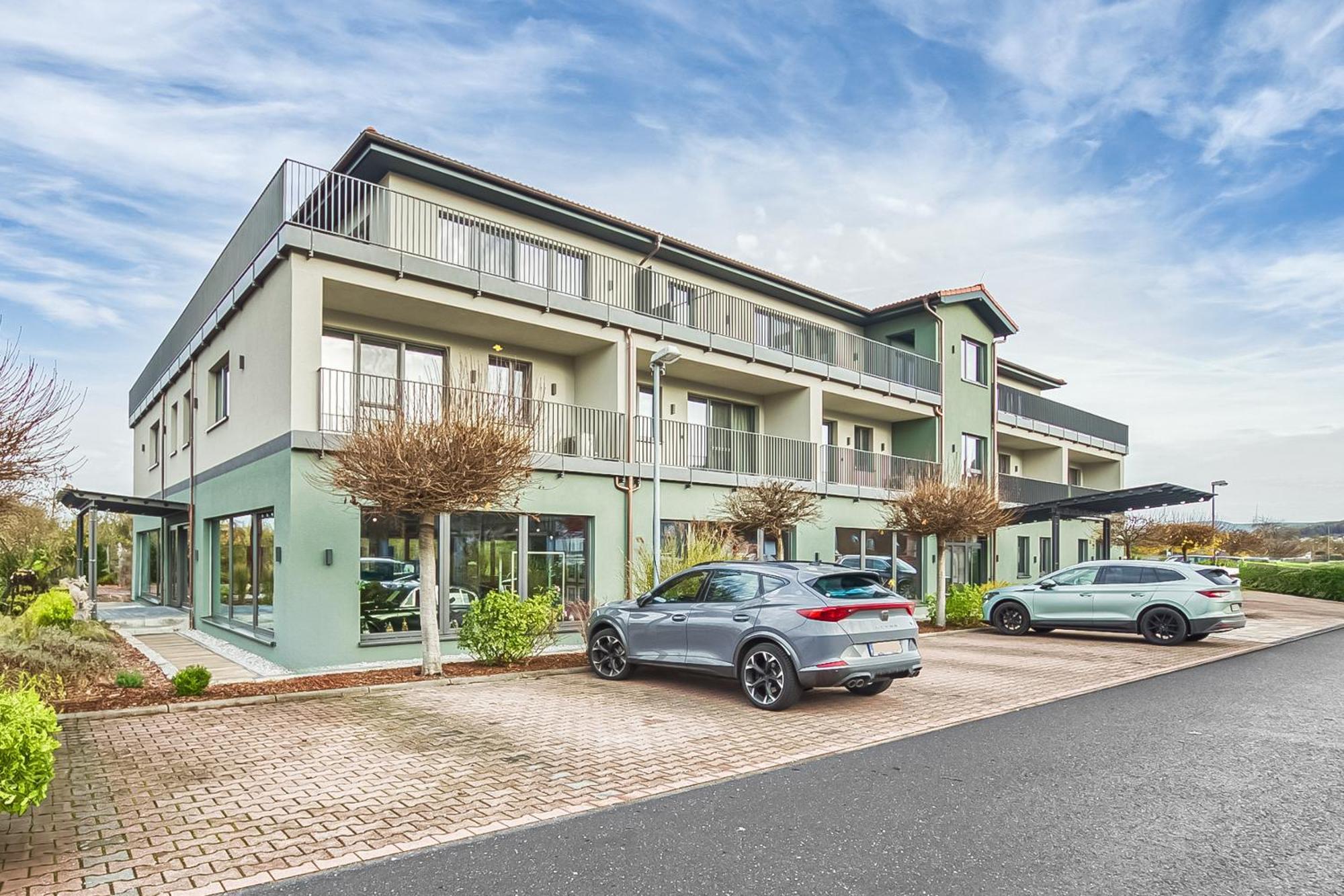 Seehotel Niedernberg - Das Dorf Am See Esterno foto