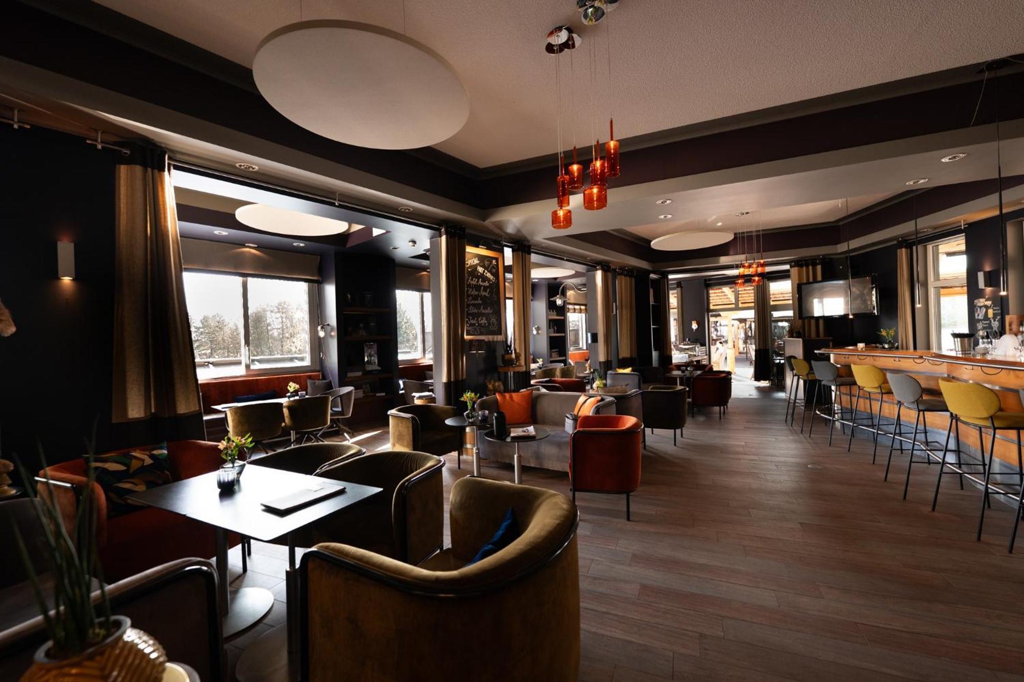 Seehotel Niedernberg - Das Dorf Am See Esterno foto